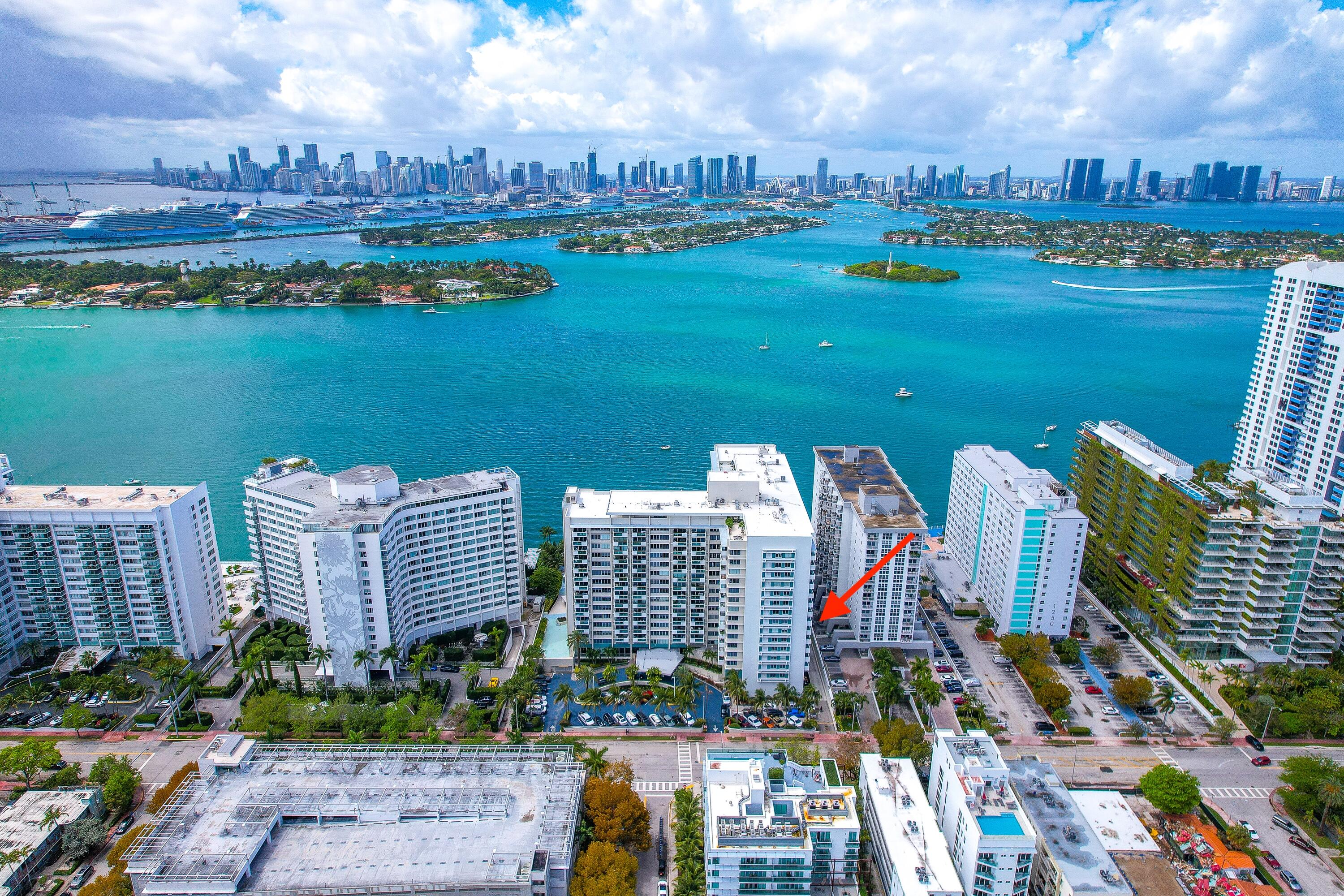 MIRADOR 1200 CONDO - Residential