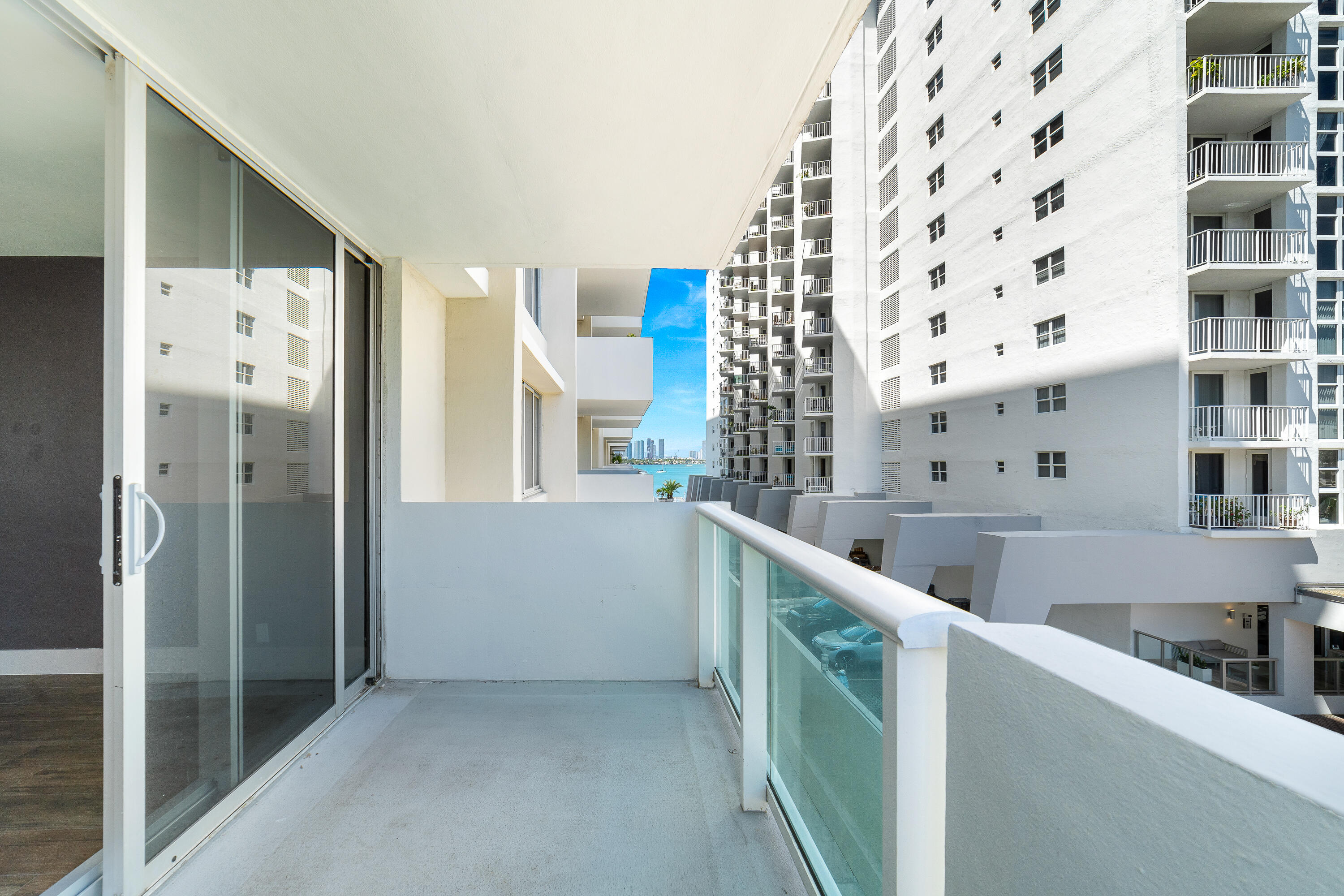 MIRADOR 1200 CONDO - Residential