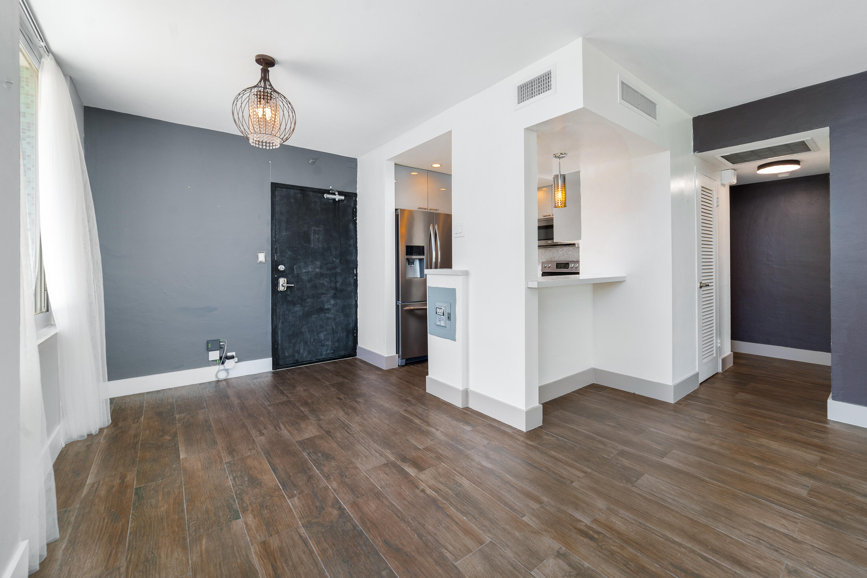 MIRADOR 1200 CONDO - Residential