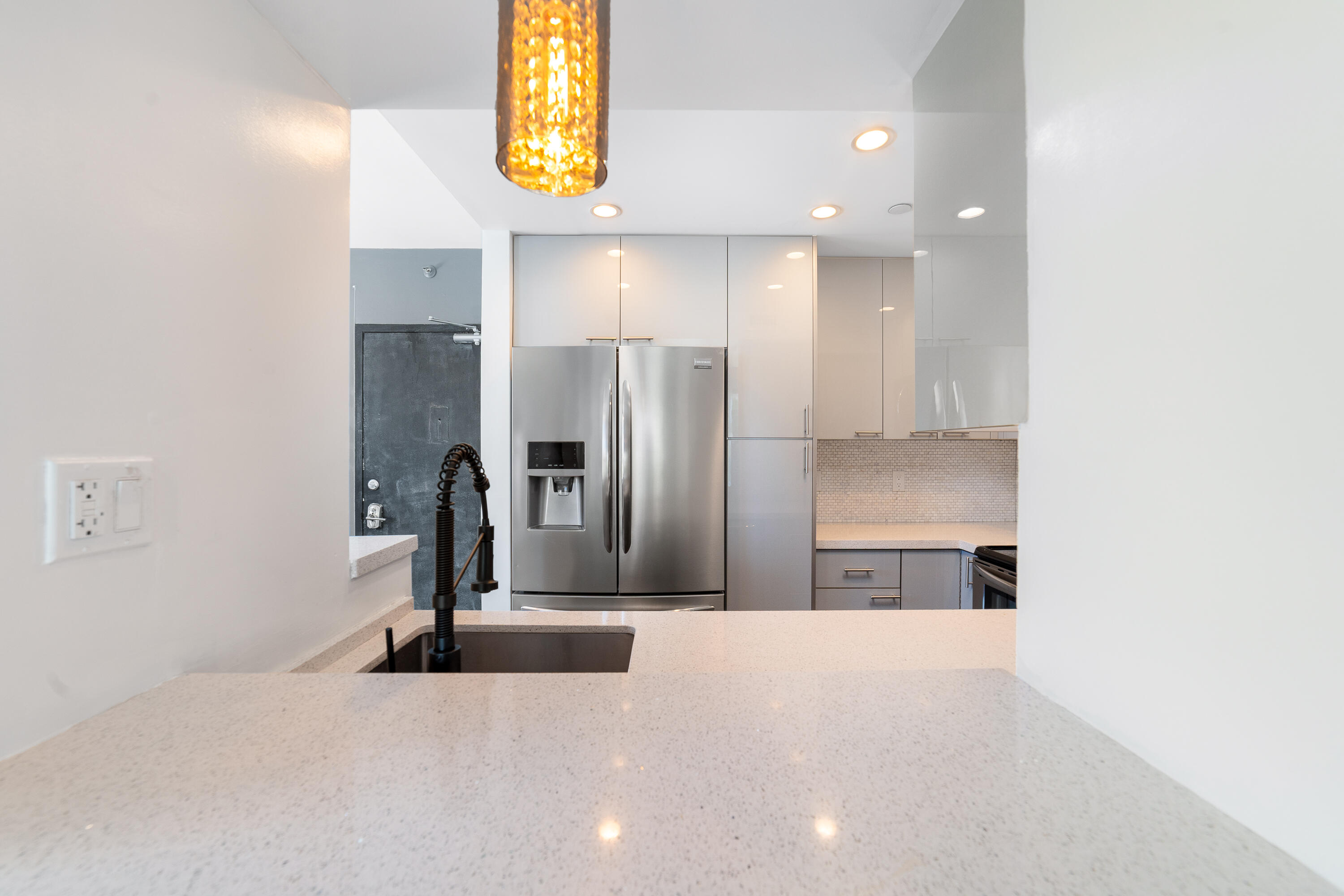 MIRADOR 1200 CONDO - Residential