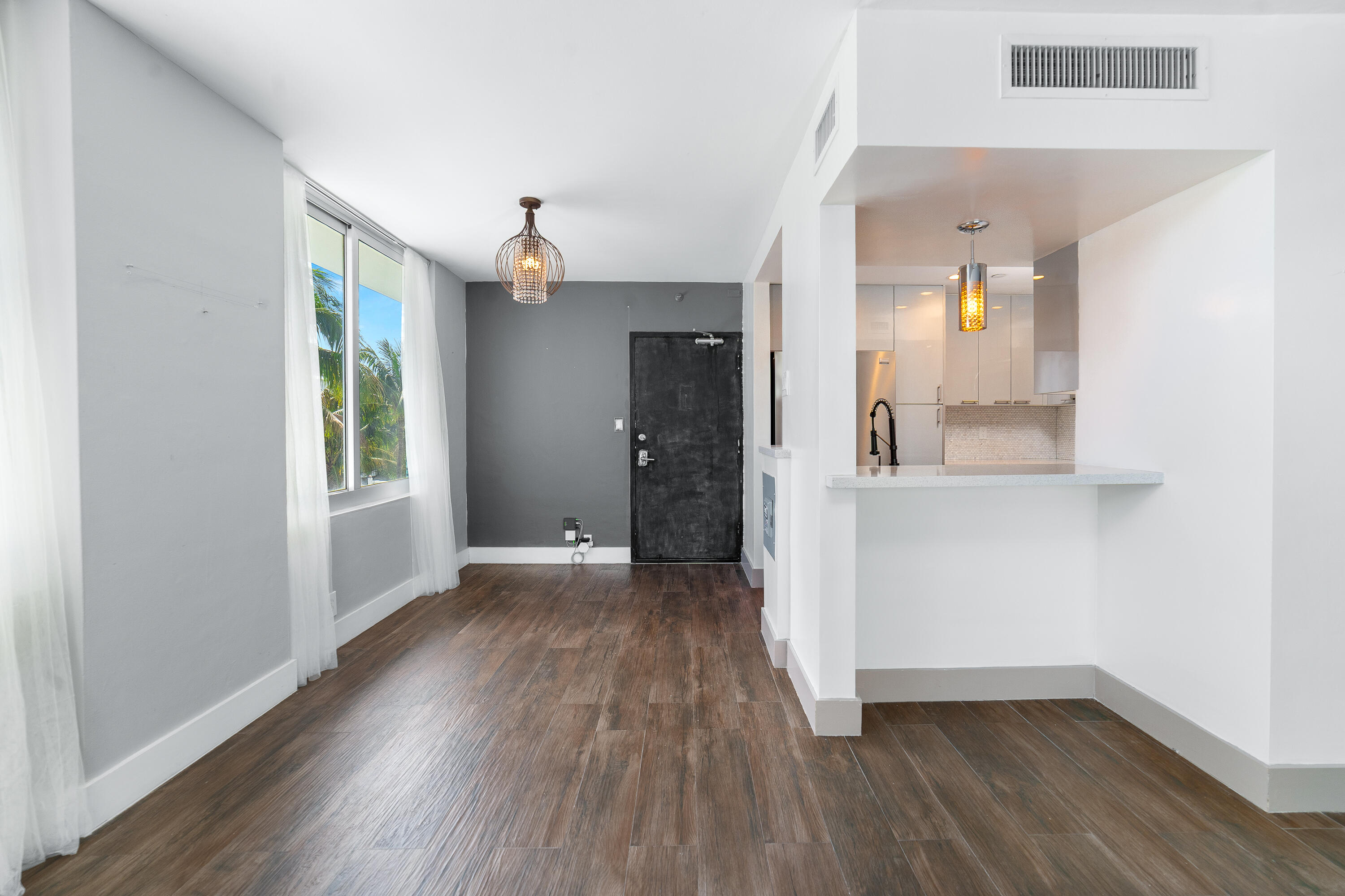 MIRADOR 1200 CONDO - Residential