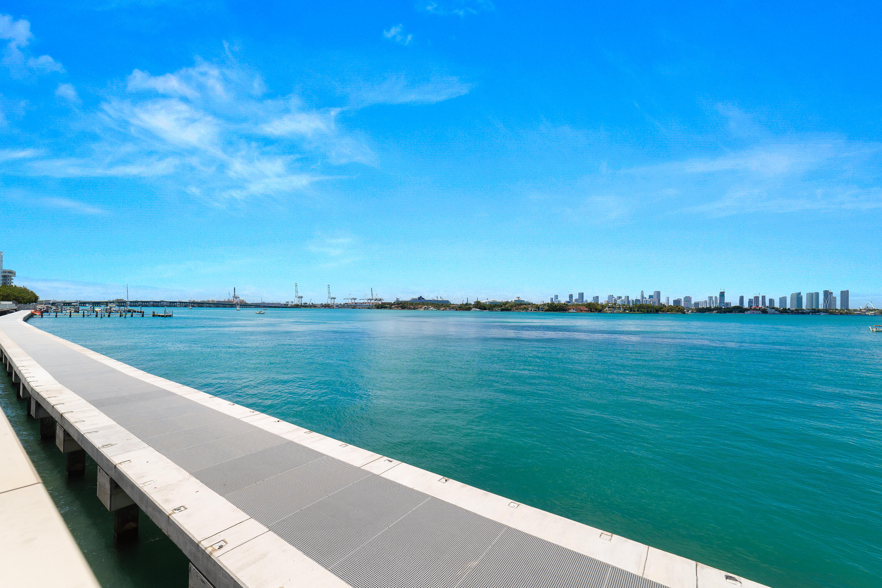 MIRADOR 1200 CONDO - Residential