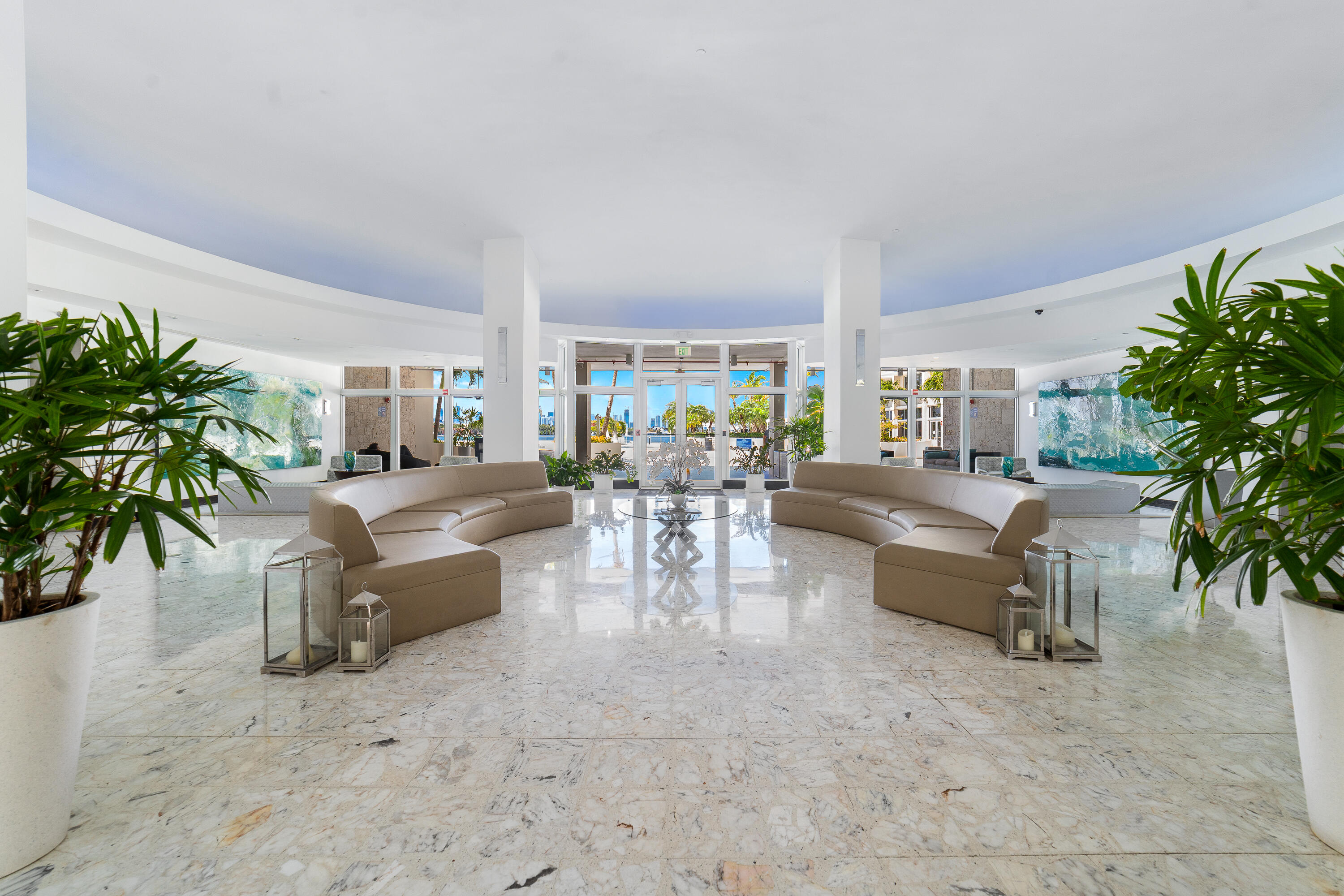 MIRADOR 1200 CONDO - Residential