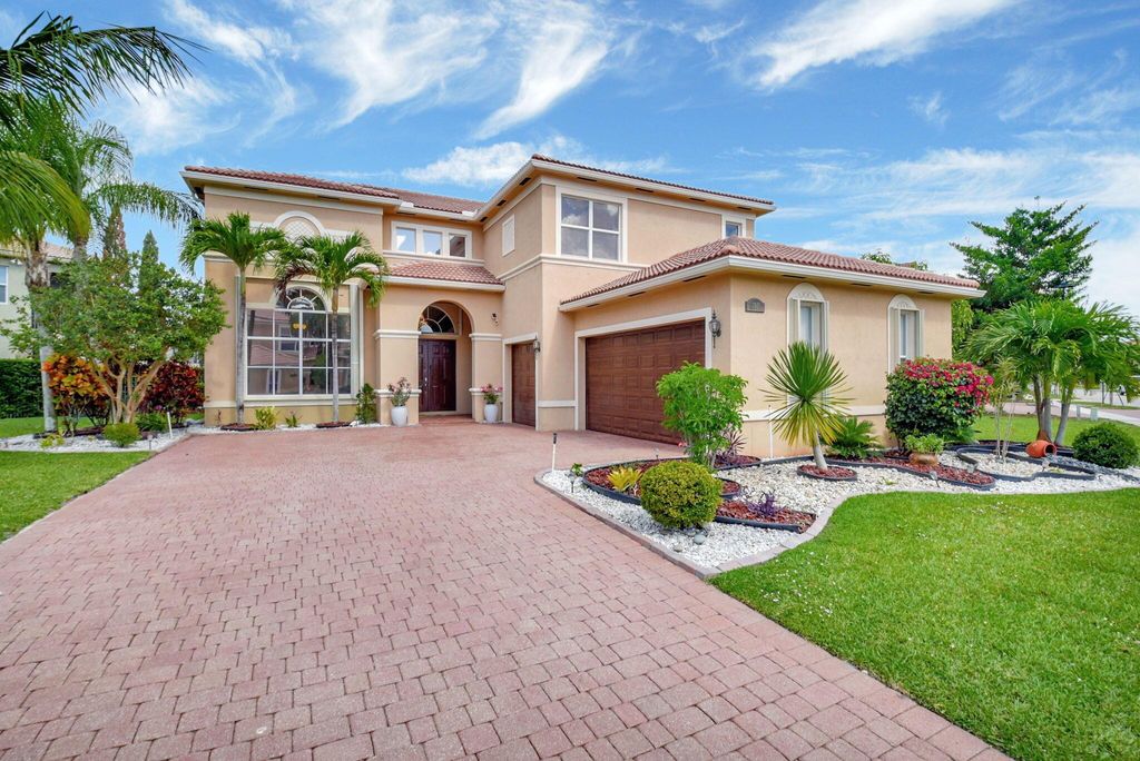 Photo of 8841 Cobblestone Point Circle, Boynton Beach, FL 33472 (MLS # R11086752)