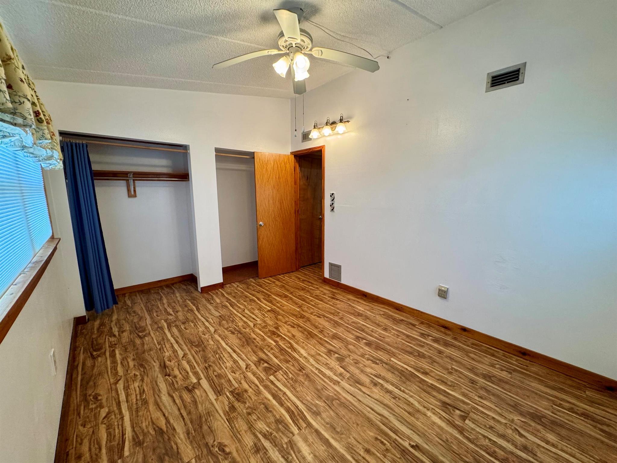 TAYLOR CREEK - Residential