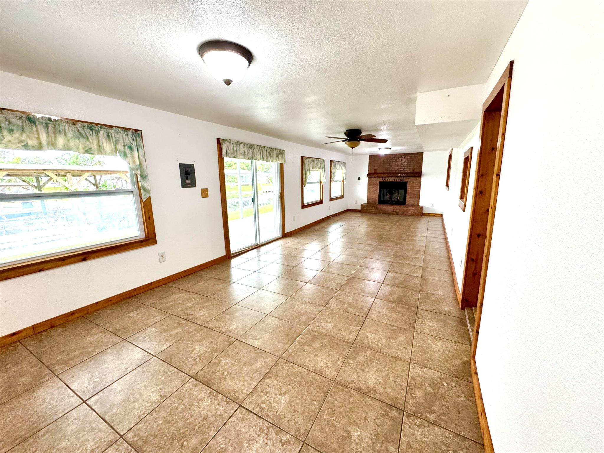 TAYLOR CREEK - Residential