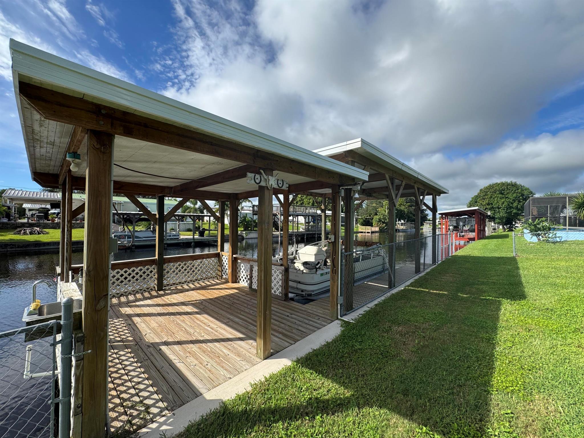 TAYLOR CREEK - Residential