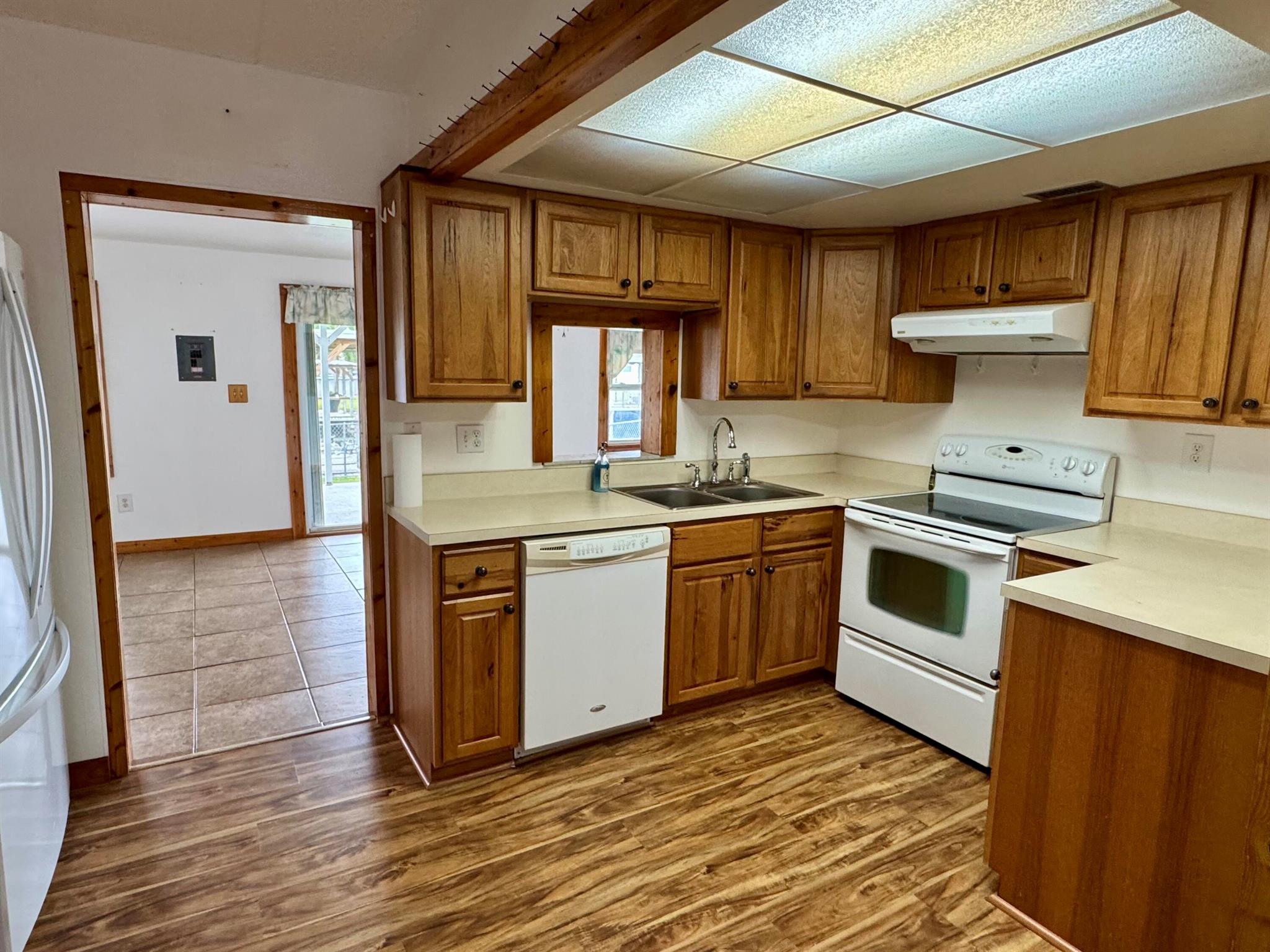 TAYLOR CREEK - Residential