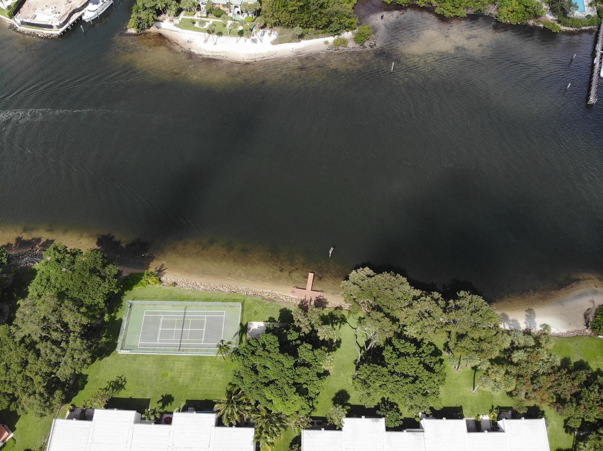 ROYALE HARBOUR CONDO OR 2 - Residential Lease