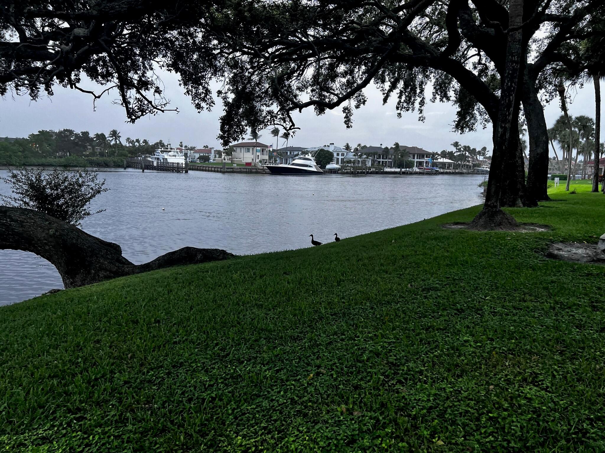 ROYALE HARBOUR CONDO OR 2 - Residential Lease