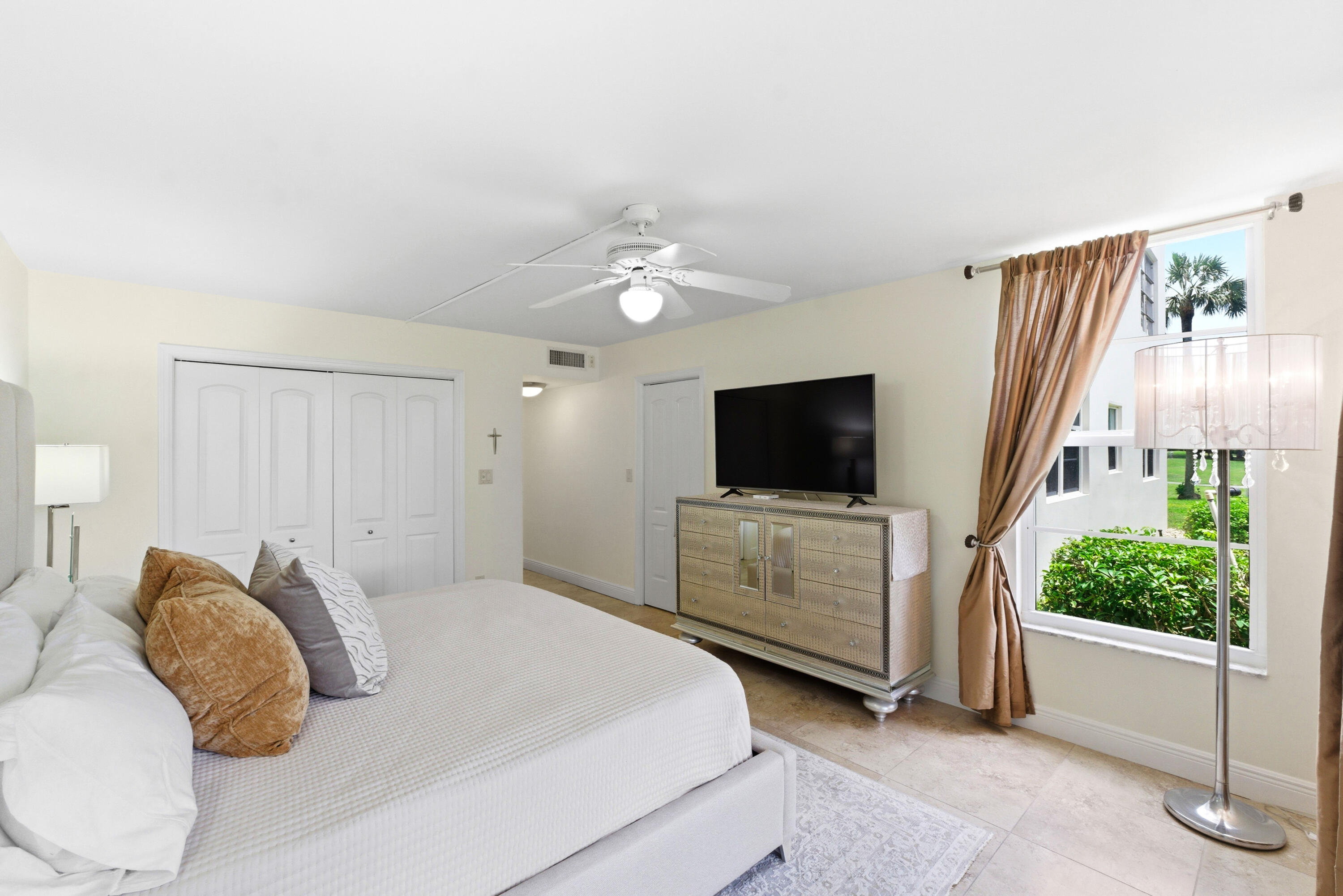 NO 70 PALM-AIRE COUNTRY CLUB - Residential