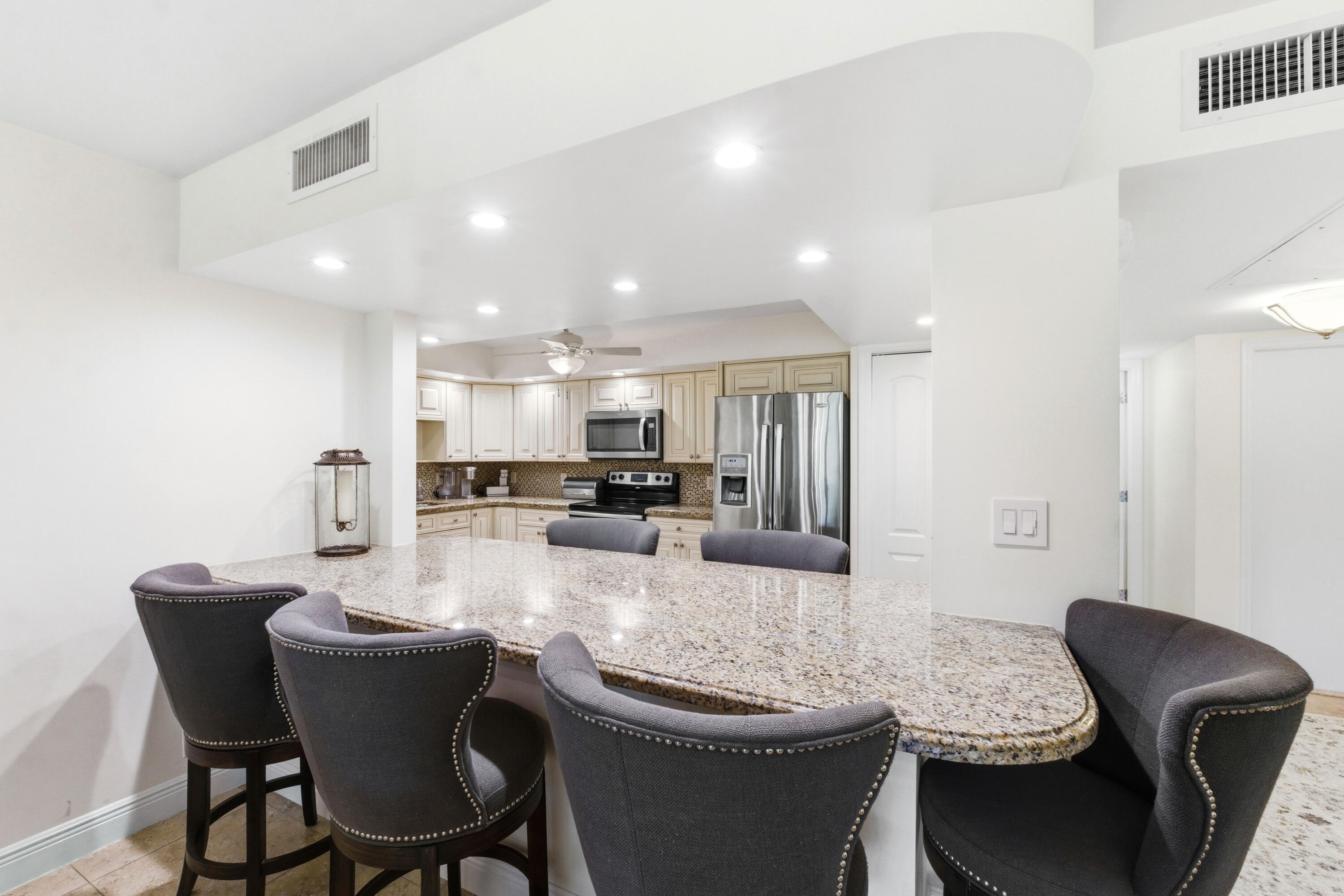 NO 70 PALM-AIRE COUNTRY CLUB - Residential