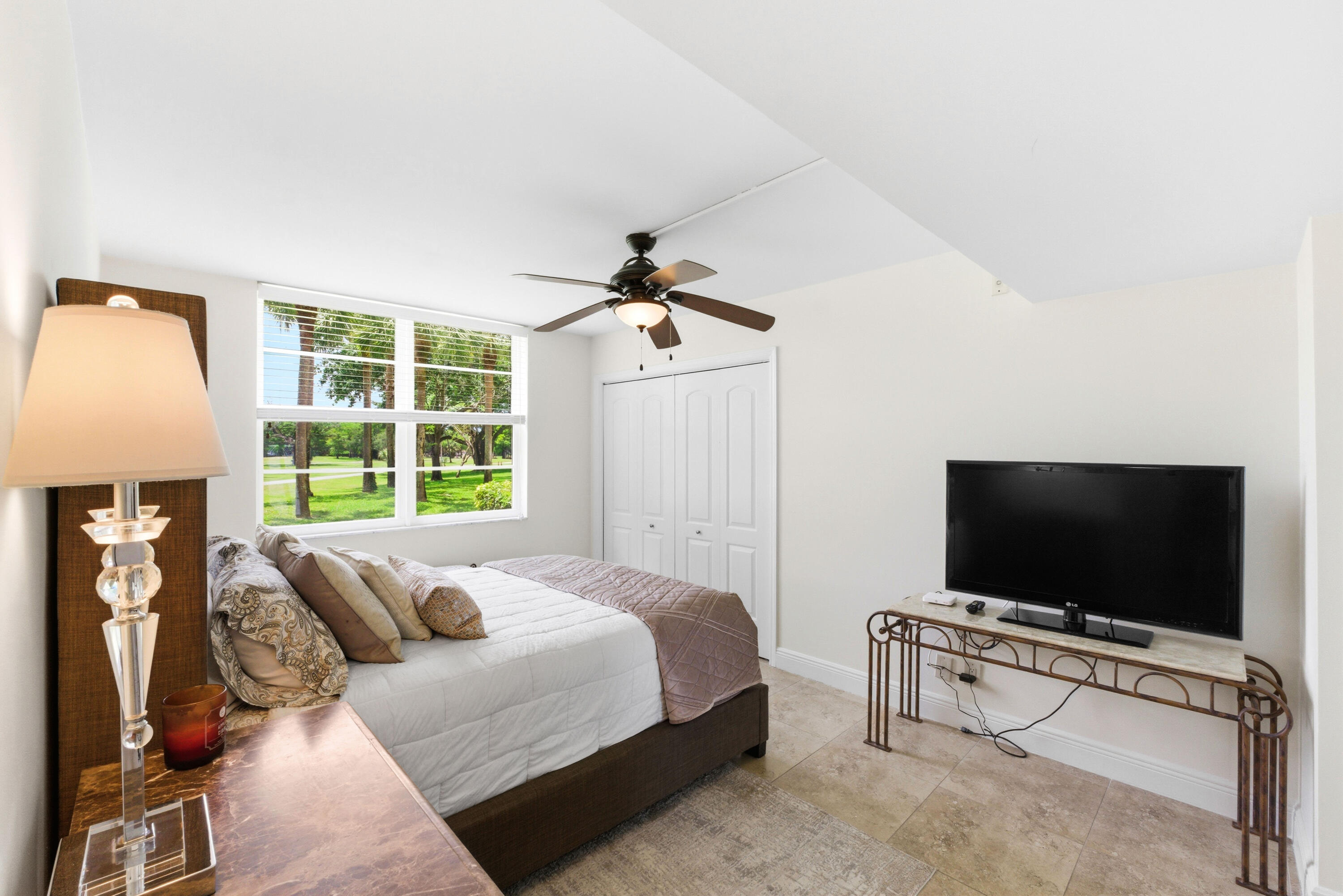 NO 70 PALM-AIRE COUNTRY CLUB - Residential