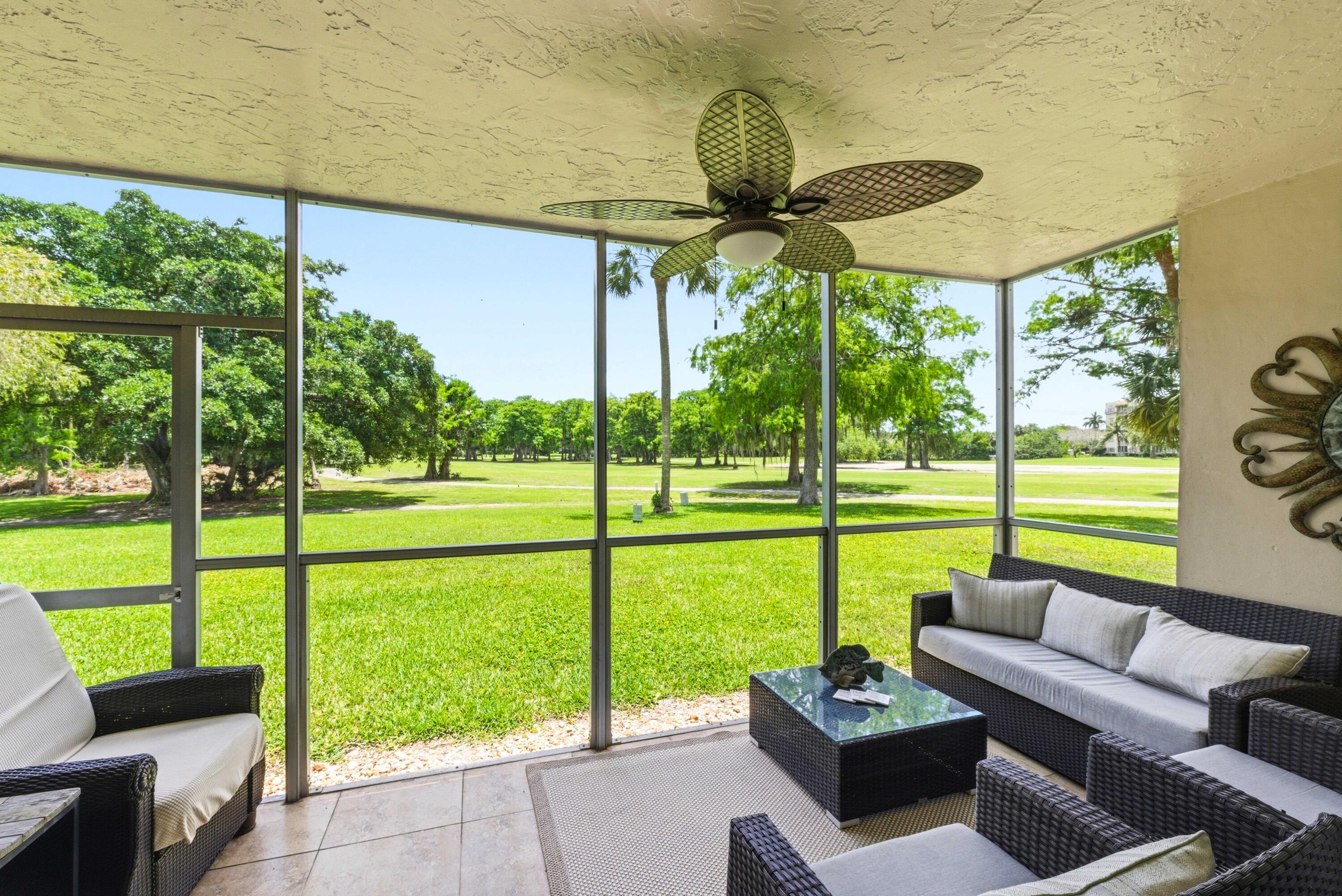NO 70 PALM-AIRE COUNTRY CLUB - Residential