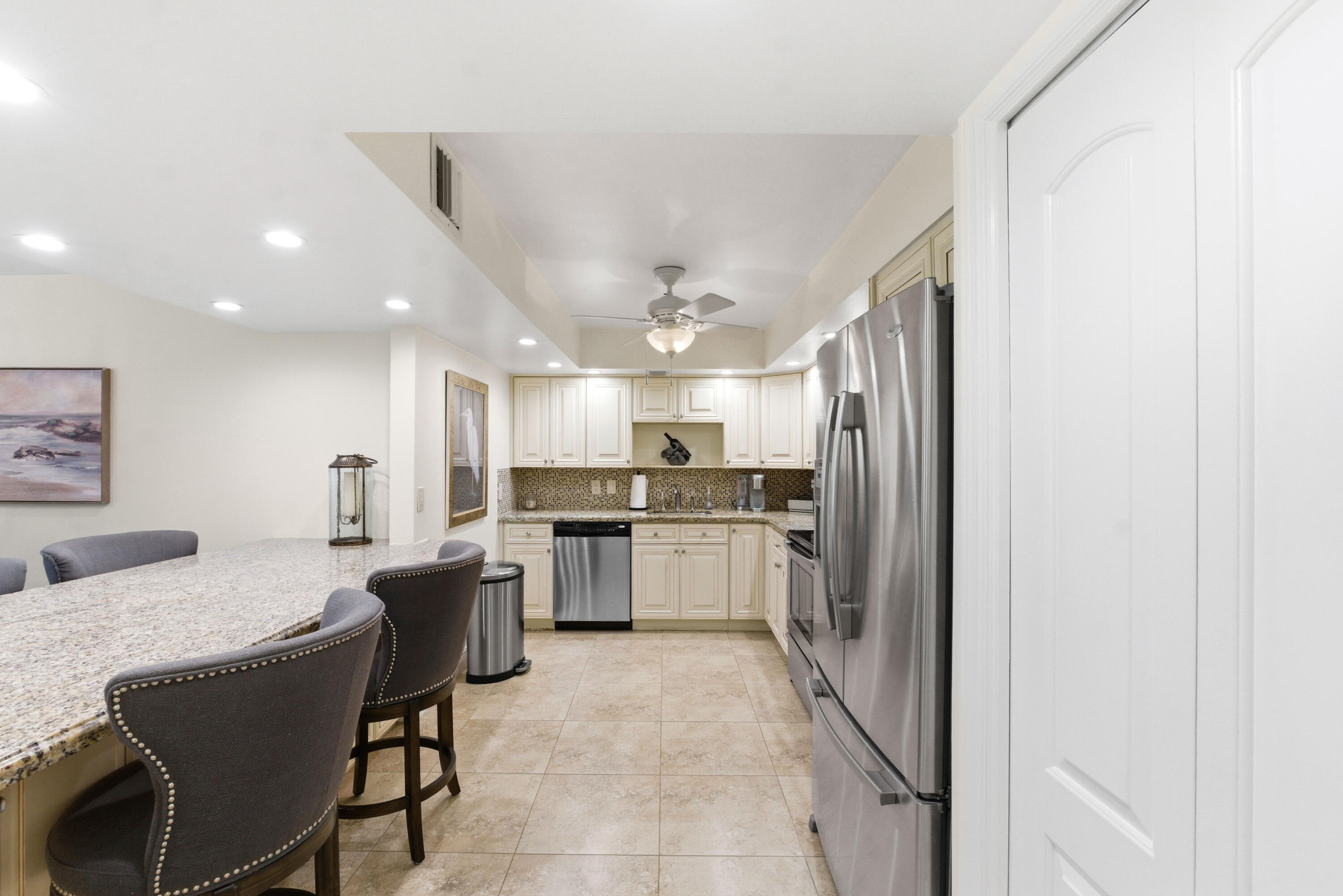 NO 70 PALM-AIRE COUNTRY CLUB - Residential