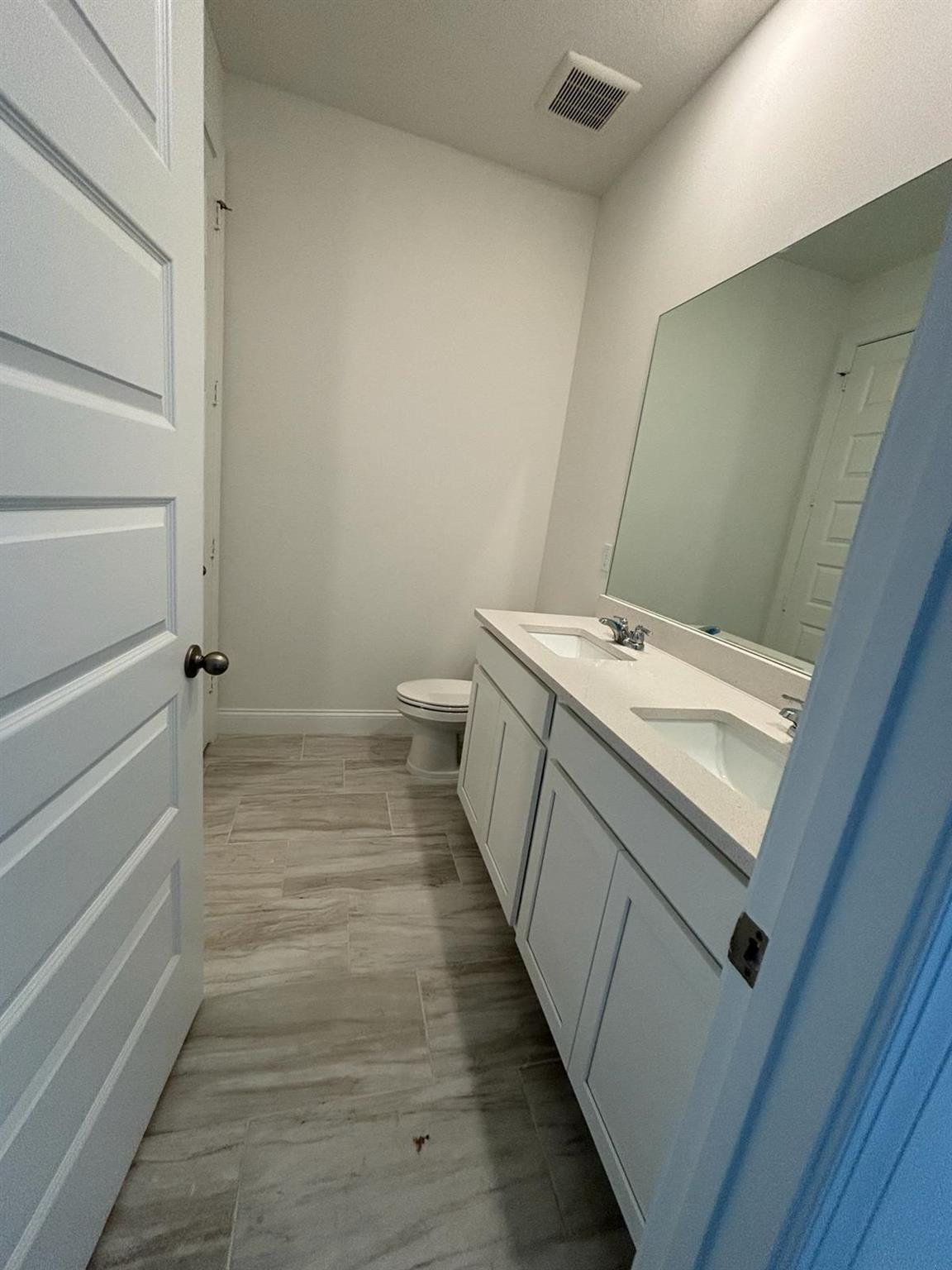 AZALEA - Residential Lease