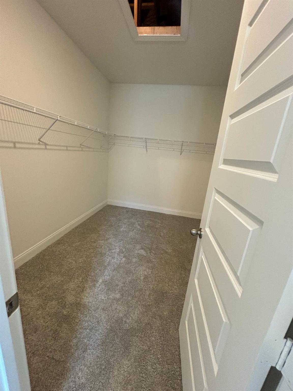 AZALEA - Residential Lease