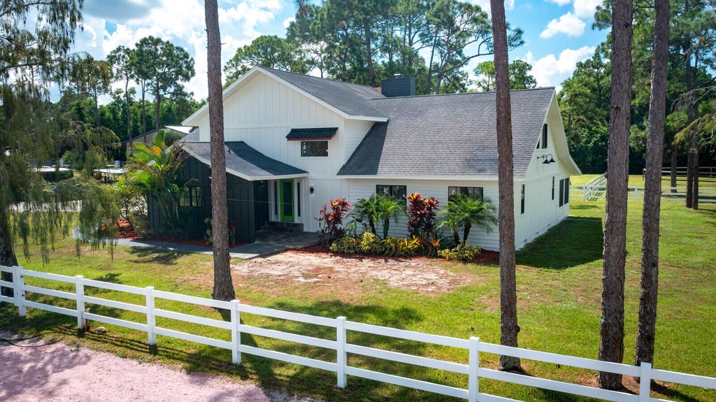 Photo of 1334613026 Casey Road, Loxahatchee Groves, FL 33470 (MLS # B26037028)