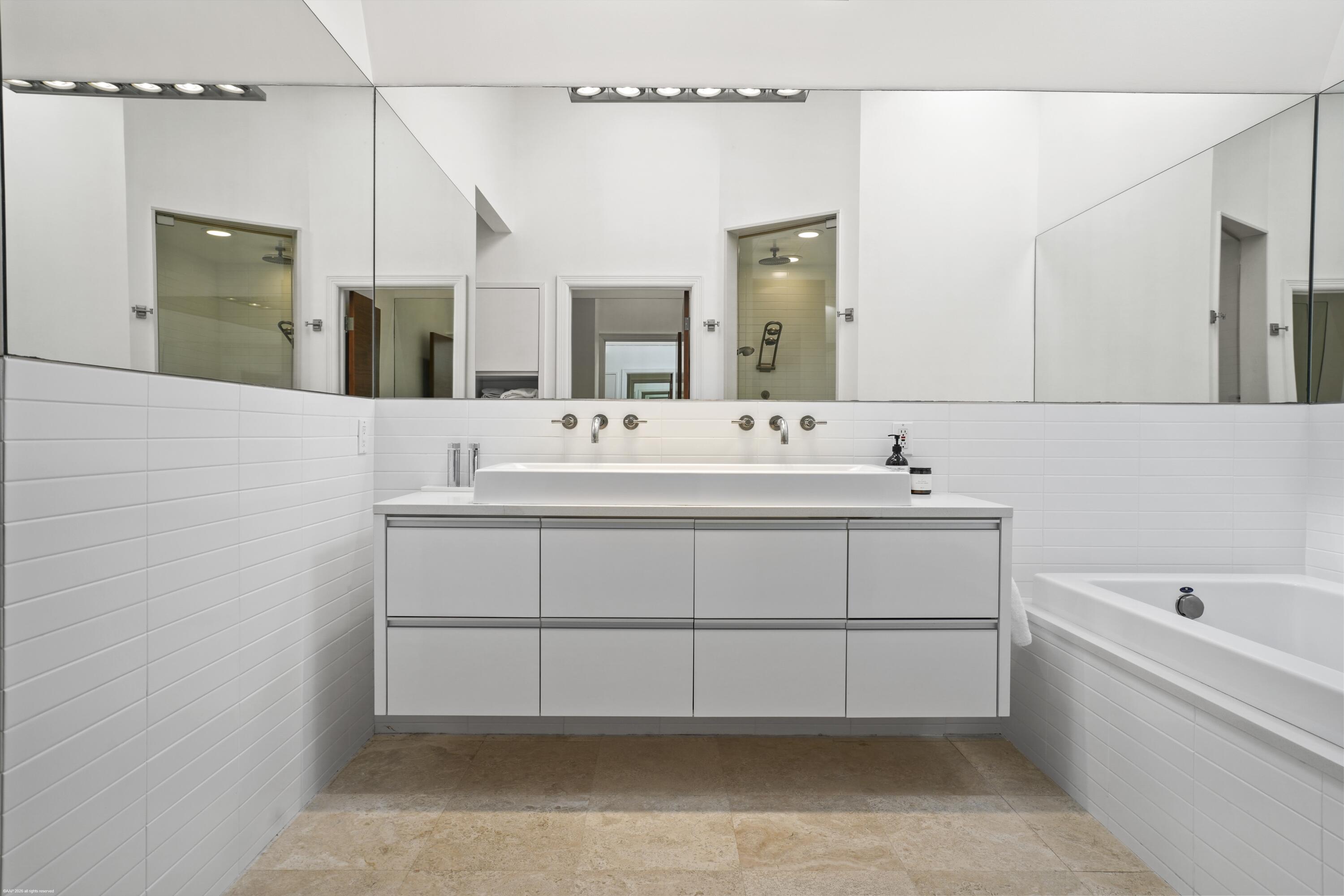 MUIRFIELD 4 - Residential