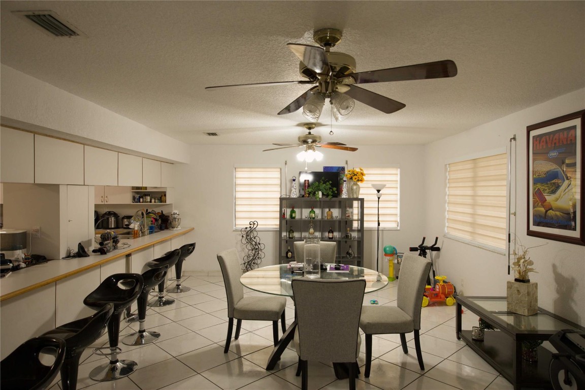 Hollywood Golf Estates Se - Residential