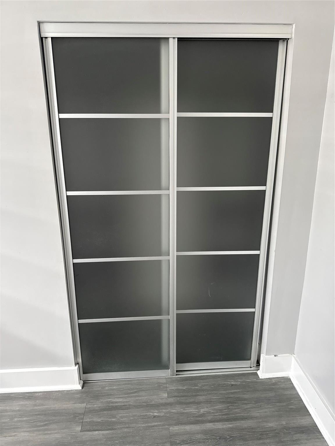 VENETIAN GARDENS - Residential Lease