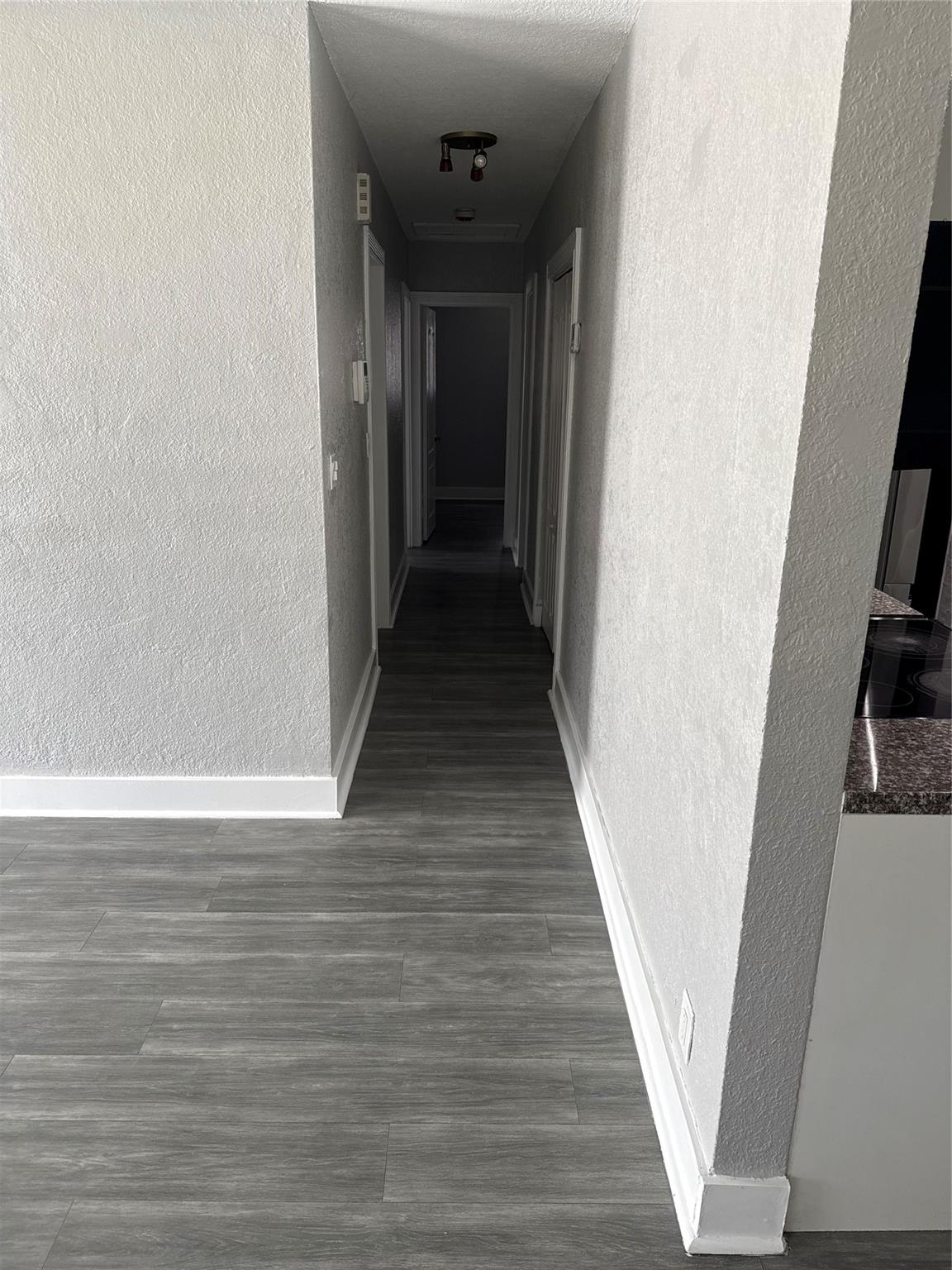 VENETIAN GARDENS - Residential Lease