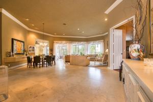 LA CORNICHE AT BOCA POINTE - Residential