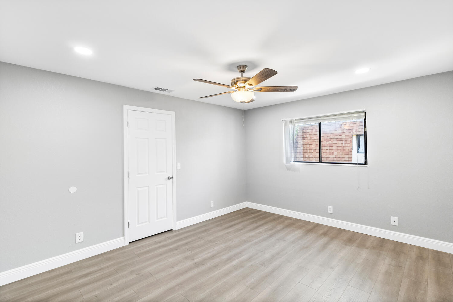 PT PAR S NORTH LAUDERDALE - Residential