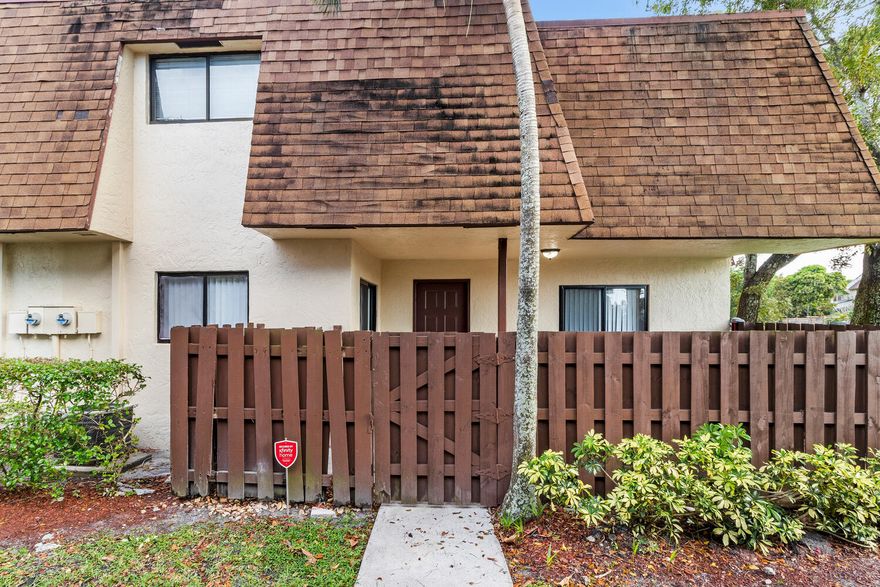 MOVE IN READY! This spacious 3 bedroom, 2.5 bathroom townhome is completely renovated. Brand new kitchen with gorgeous counter tops and back splash featuring stainless steal appliances. There is brand new wood flooring throughout the upstairs and the home has been freshly painted! The bathrooms have been updated to match the feel of the home with brand new sleek and stylish vanities and new tubs. Bonuses in this home are the upscale fixtures and laundry room with full size washer and dryer. No rental restrictions, low HOA, pets are allowed! Not much more you can ask for! Easy to show! Schedule today!