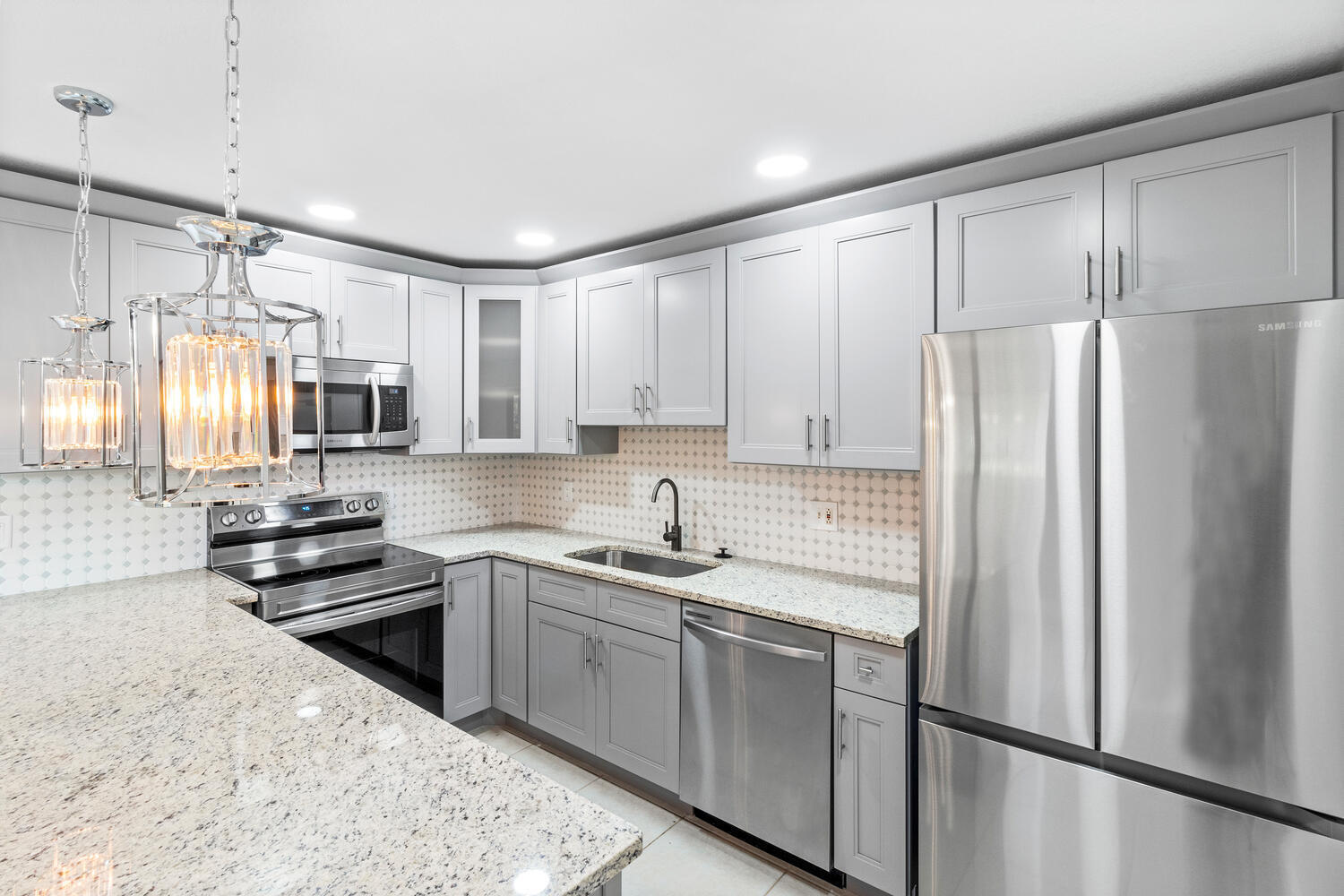 PT PAR S NORTH LAUDERDALE - Residential