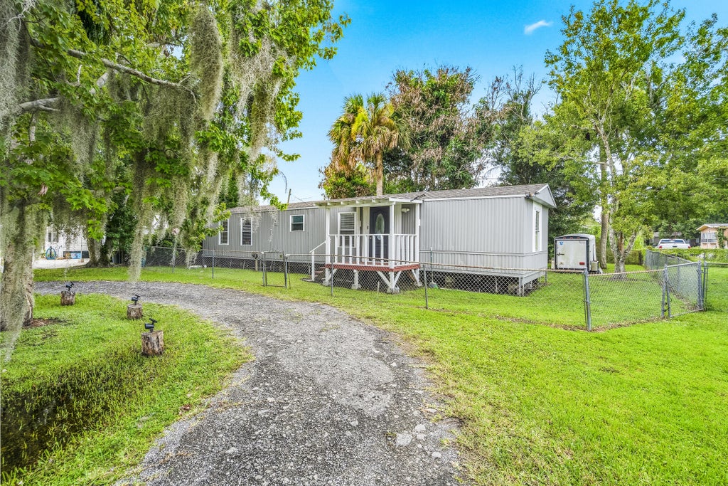 Photo of 5133 MELISSA Lane, Fort Pierce, FL 34946 (MLS # B26060354)