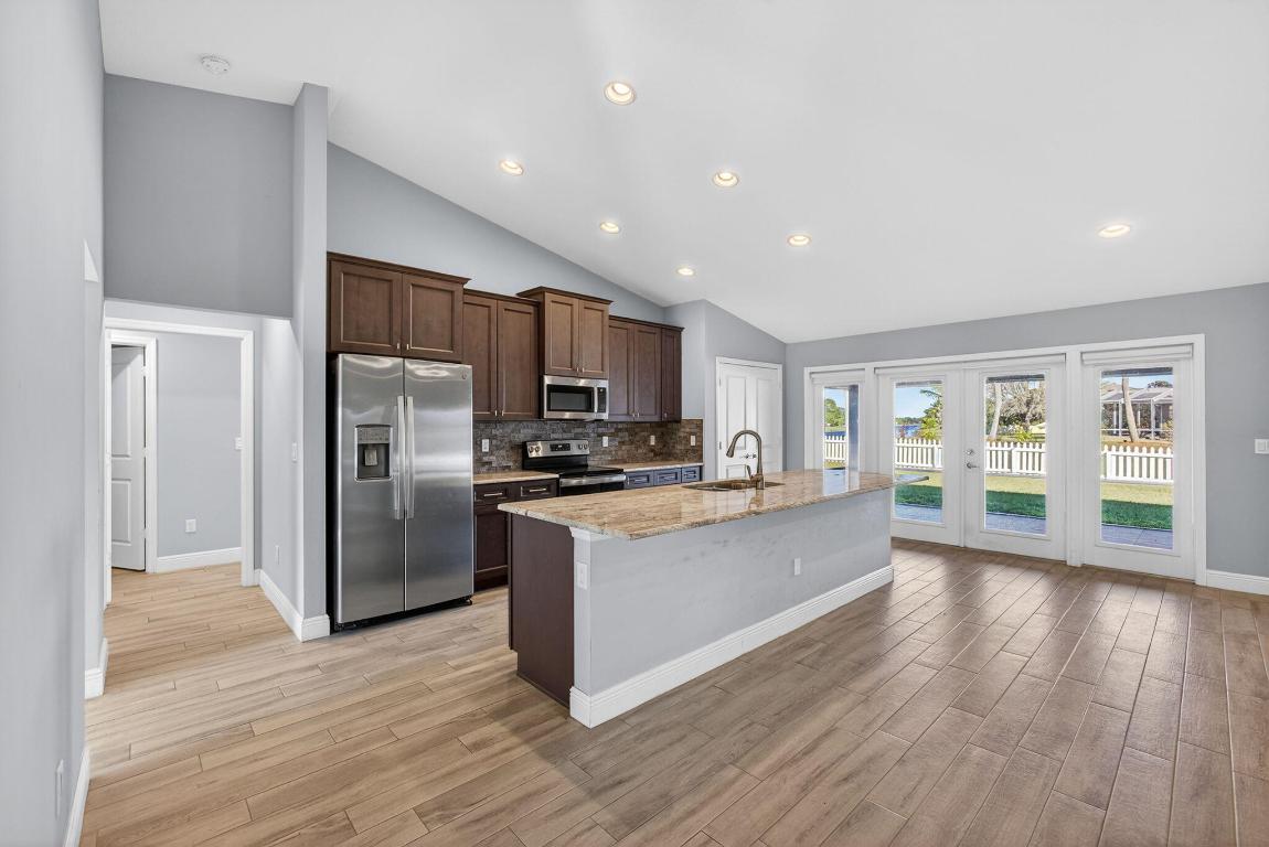 PORT ST LUCIE-SEC 30 - Residential