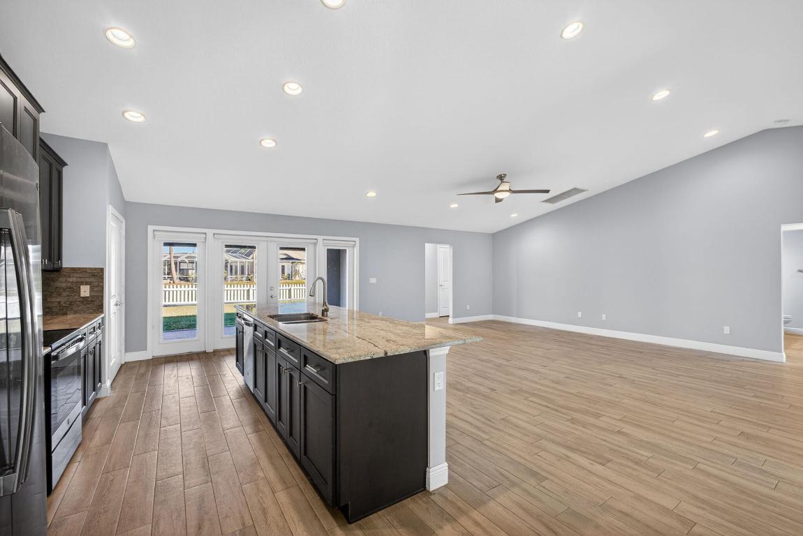 PORT ST LUCIE-SEC 30 - Residential