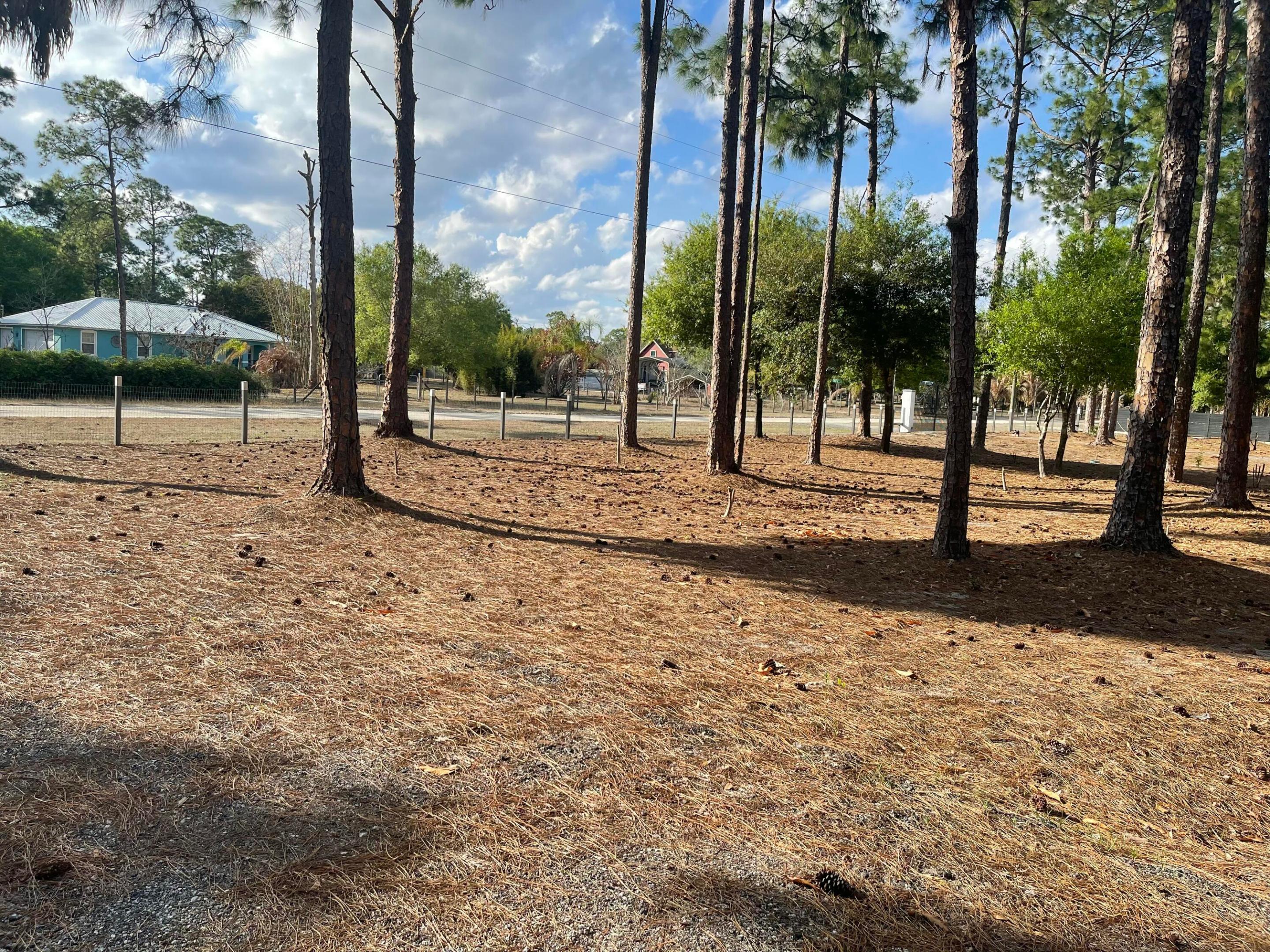 5325 Pioneer 17th Street