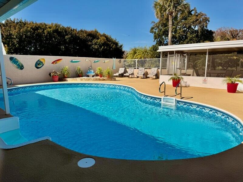 2081 SE 24th Boulevard