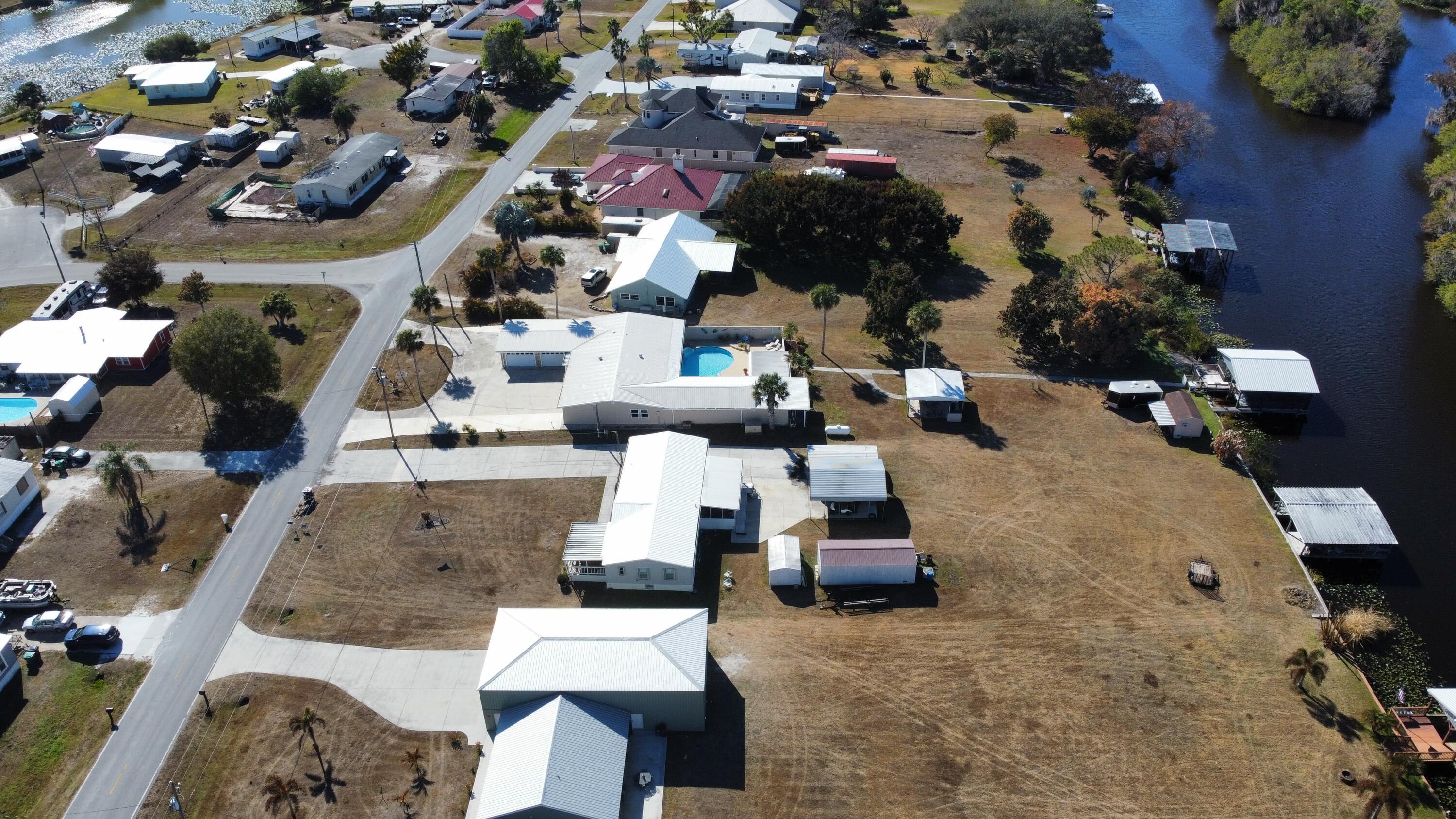 TAYLOR CREEK - Residential