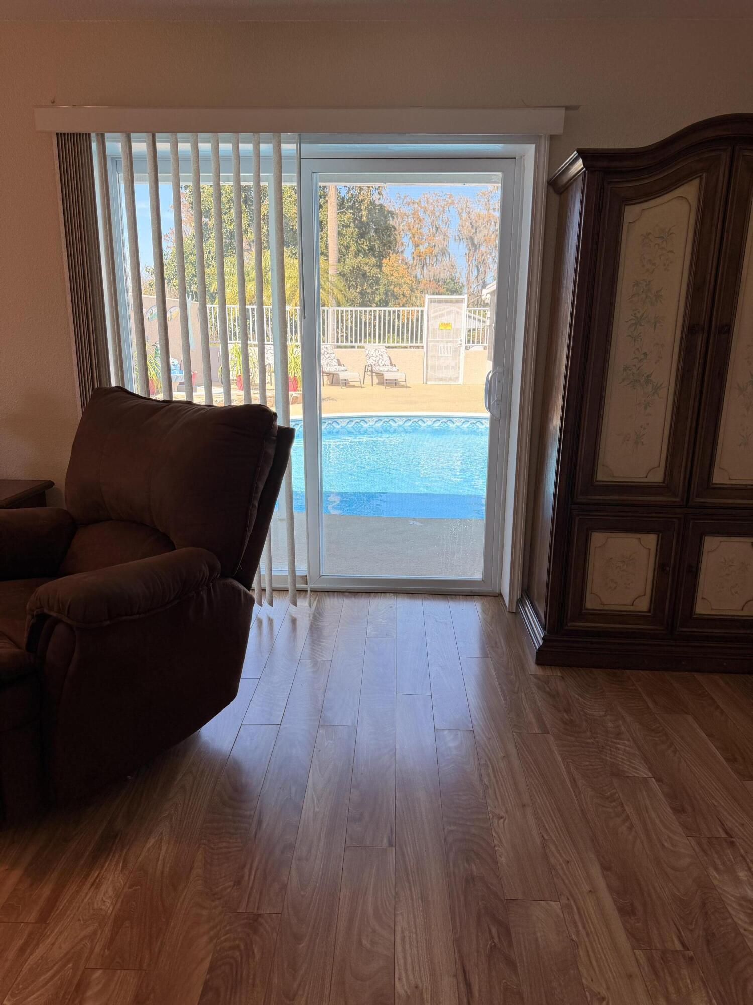 TAYLOR CREEK - Residential