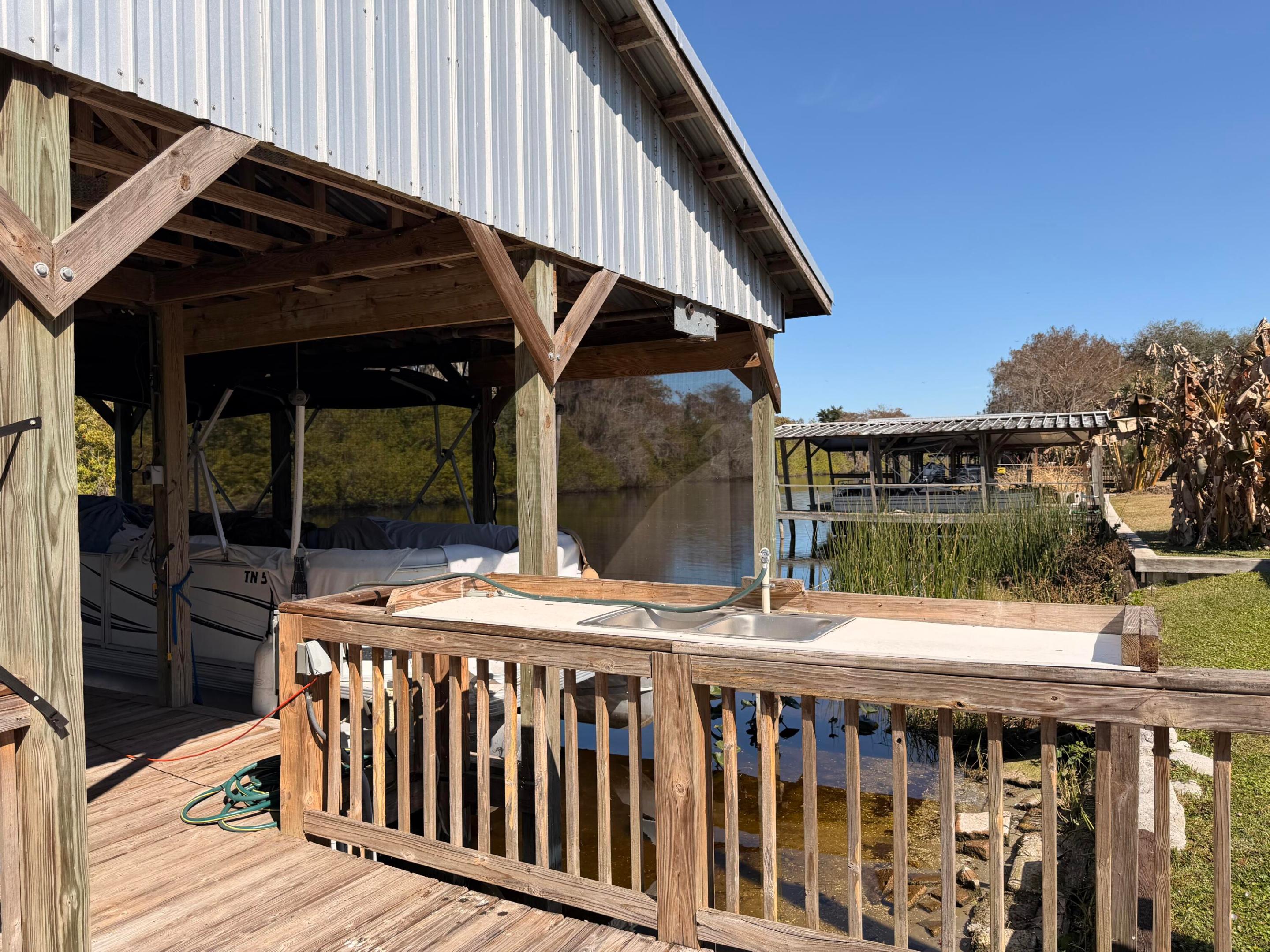 2081 SE 24th Boulevard