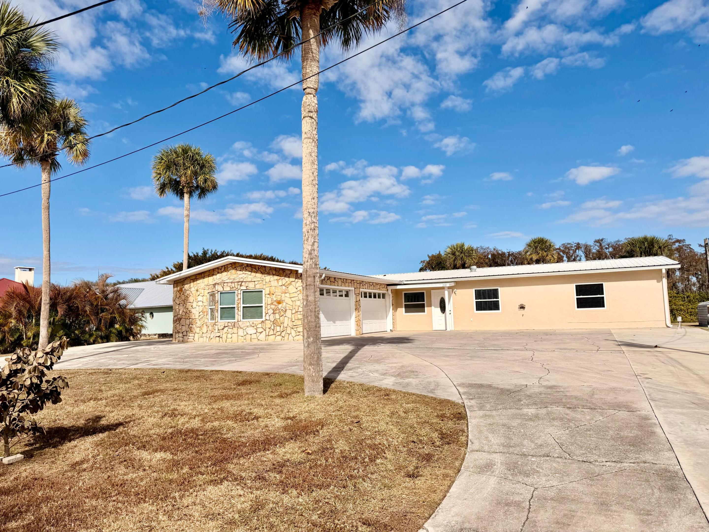 TAYLOR CREEK - Residential