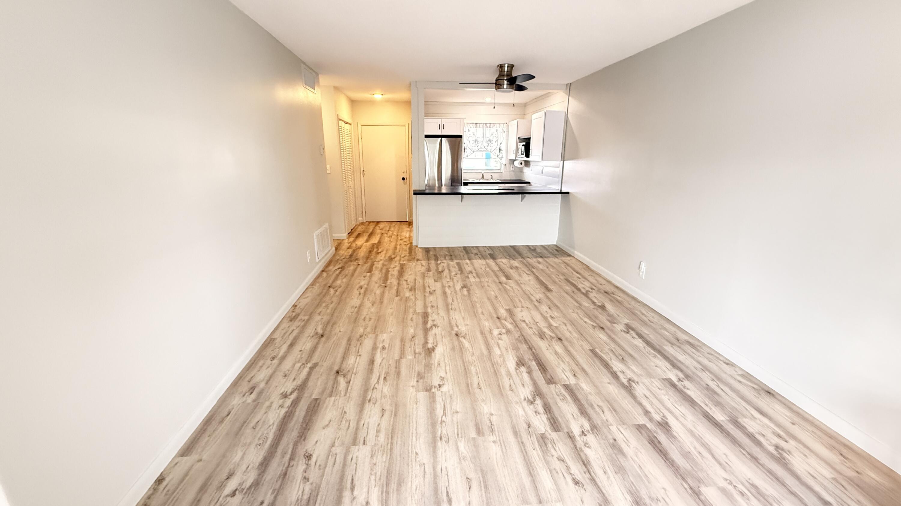 1114 Lake Terrace 205