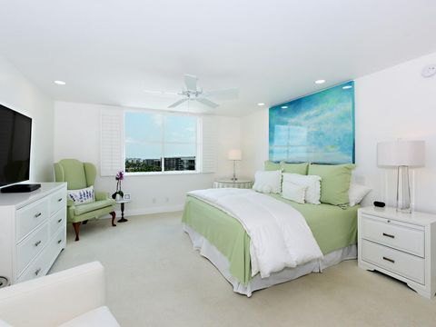 Condominium in Palm Beach FL 3450 Ocean Boulevard Blvd 14.jpg