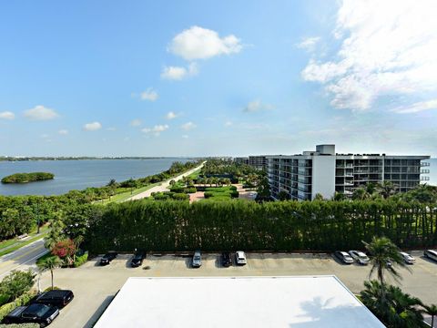 Condominium in Palm Beach FL 3450 Ocean Boulevard Blvd 3.jpg