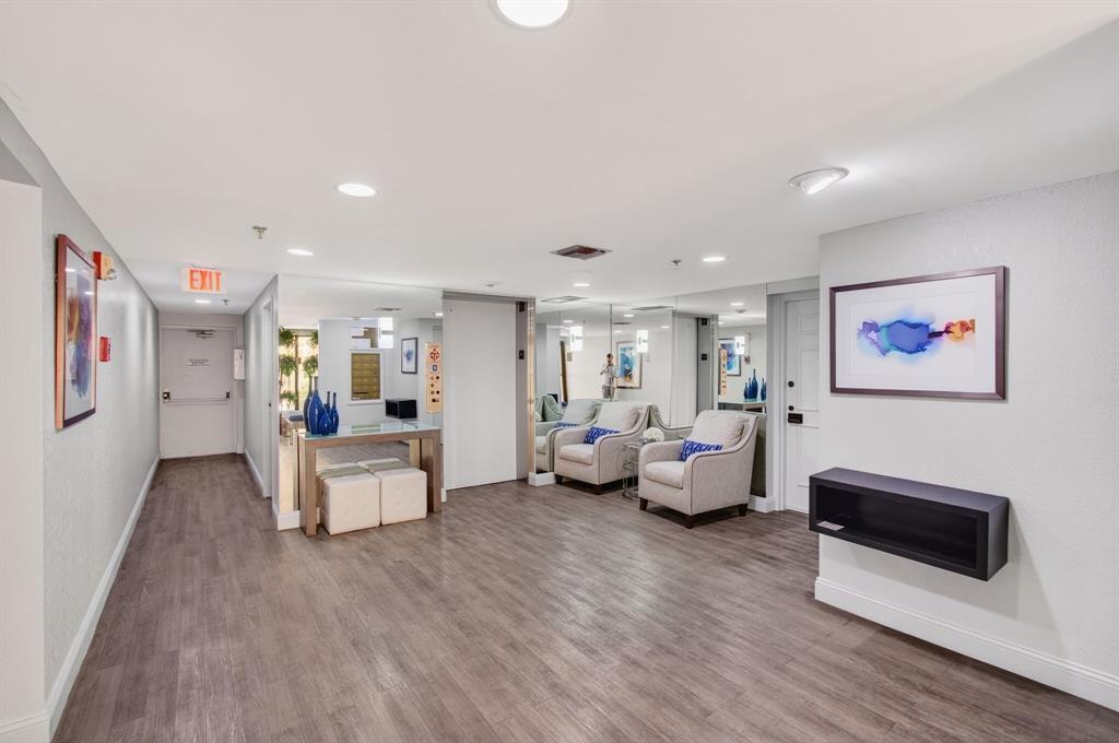 PROMENADE AT BOCA POINTE - Residential