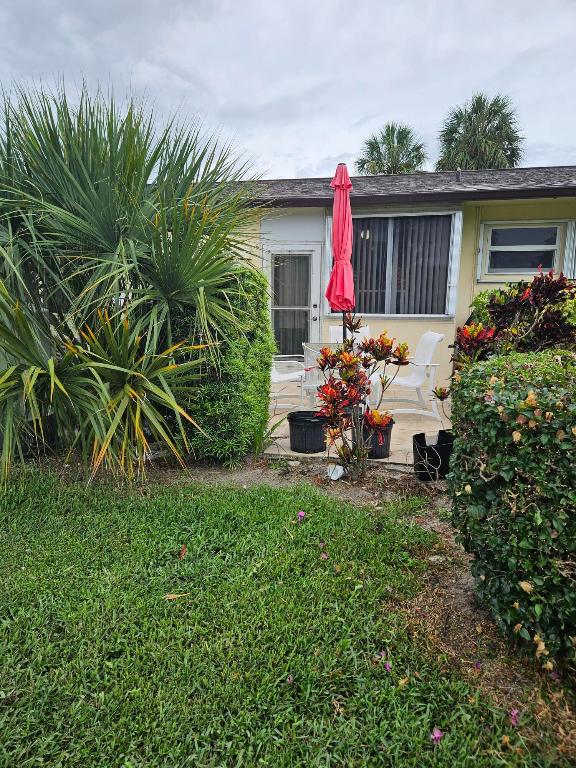 2941 Crrosley Drive W E