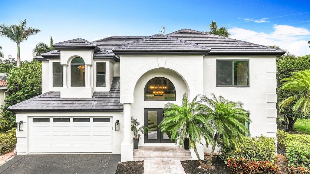 Photo of 6580 Sargasso Way, Jupiter, FL 33458 (MLS # R11080573)