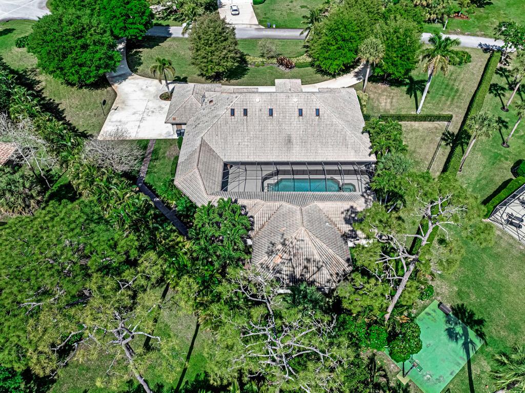 PINEWOOD OF WELLINGTON - Residential