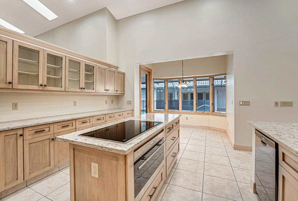 PINEWOOD OF WELLINGTON - Residential