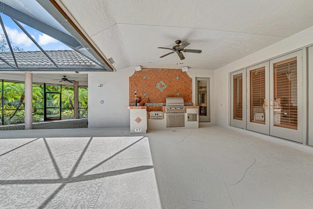 PINEWOOD OF WELLINGTON - Residential