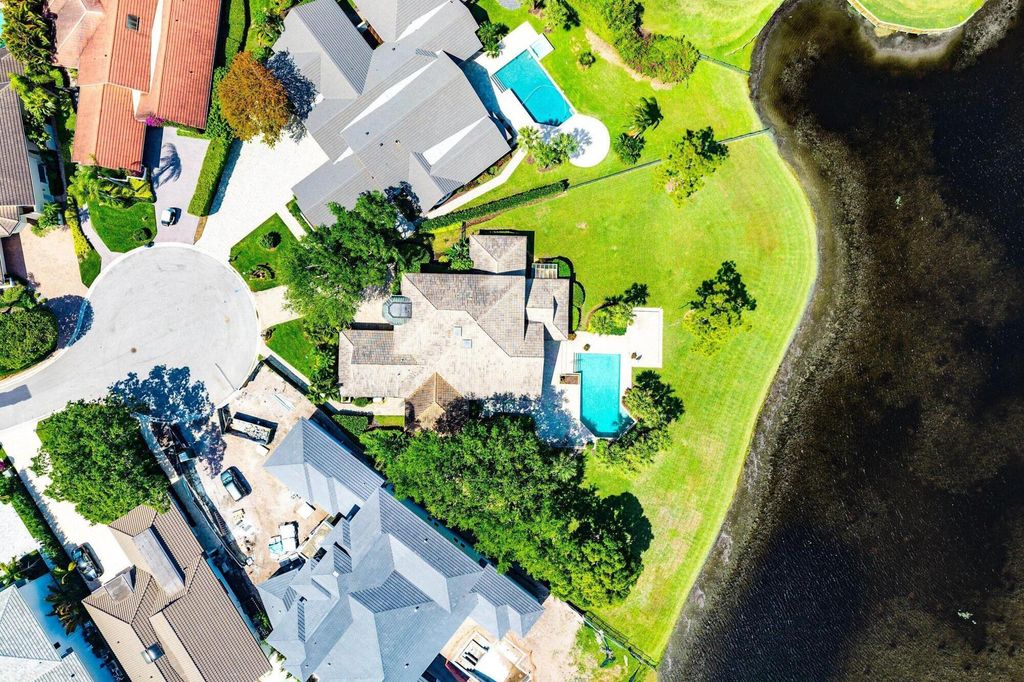 Photo of 3566 Loire Lane, Palm Beach Gardens, FL 33410 (MLS # B26016702)