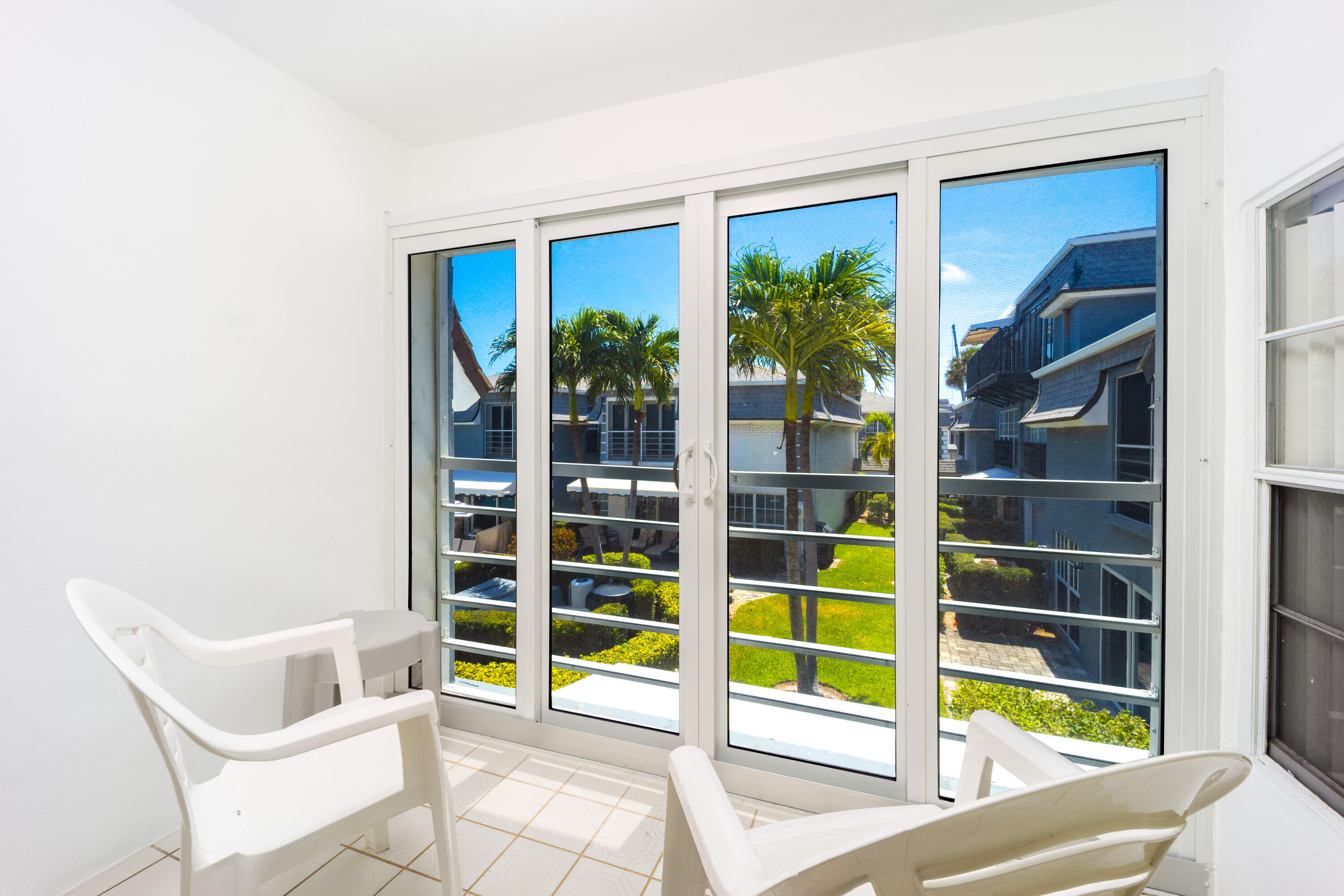 Hillsboro Beach & Yacht Villas - Residential